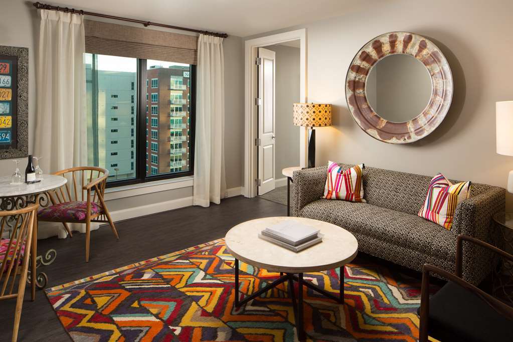 Hotel Zaza Houston Memorial City Konforlar fotoğraf